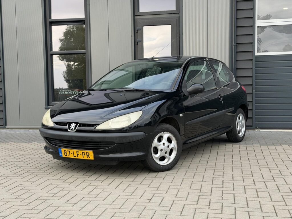 Peugeot 206 1.4 X-line occasion bij Autos van Dijkstra