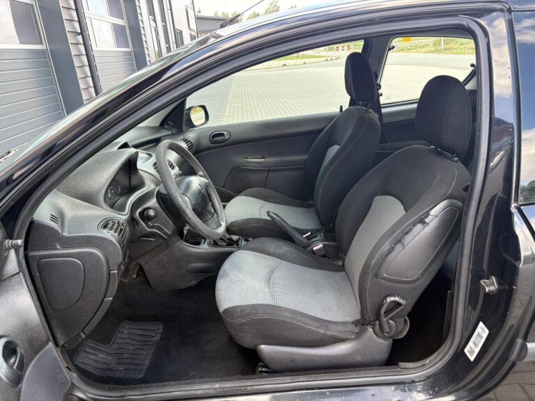 Foto van Peugeot 206 1.4 X-line