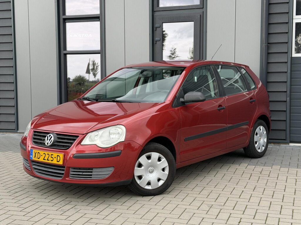 Volkswagen Polo 1.4-16V Trendline occasion bij Autos van Dijkstra
